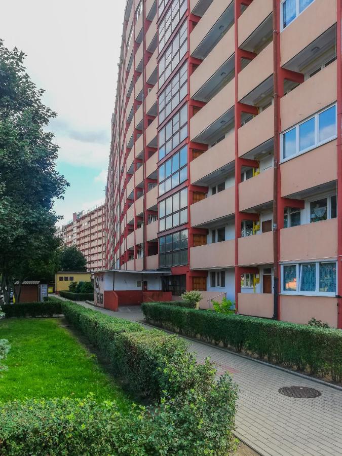 Initium Rooms - Pokoje Na Wynajem - Obroncow Wybrzeza 4D Gdańsk Kültér fotó